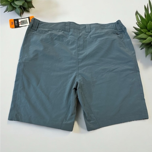 Gillz Men's Gray Shorts - Size XXL - NWT - Picture 2 of 4